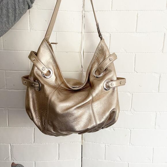 BODHI Gold Metallic Oversized Hobo Shoulder Bag - Picture 5 of 8